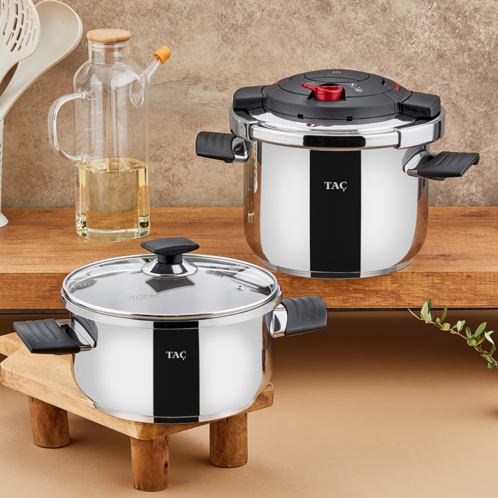 Taç VitaMaster 2'li 4+6 Litre Indüksiyon Tabanlı Düdüklü Tencere Seti Kırmızı