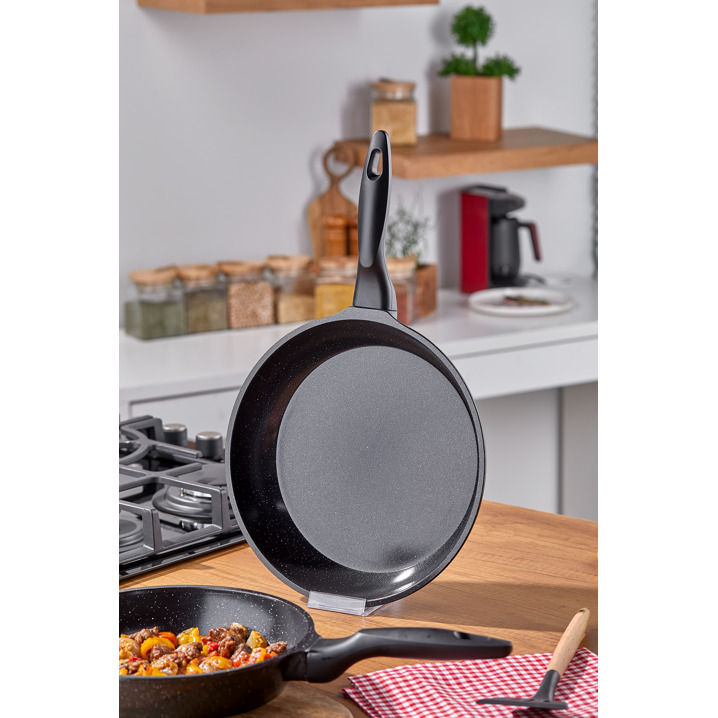 Taç Döküm 24 cm - 28 cm 2'li Tava Seti Siyah - Taç